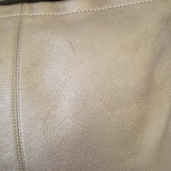 Authentic Coach Large Metallic Pebbled Leather Hobo Handbag & Crossbody - Picture 5 of 16